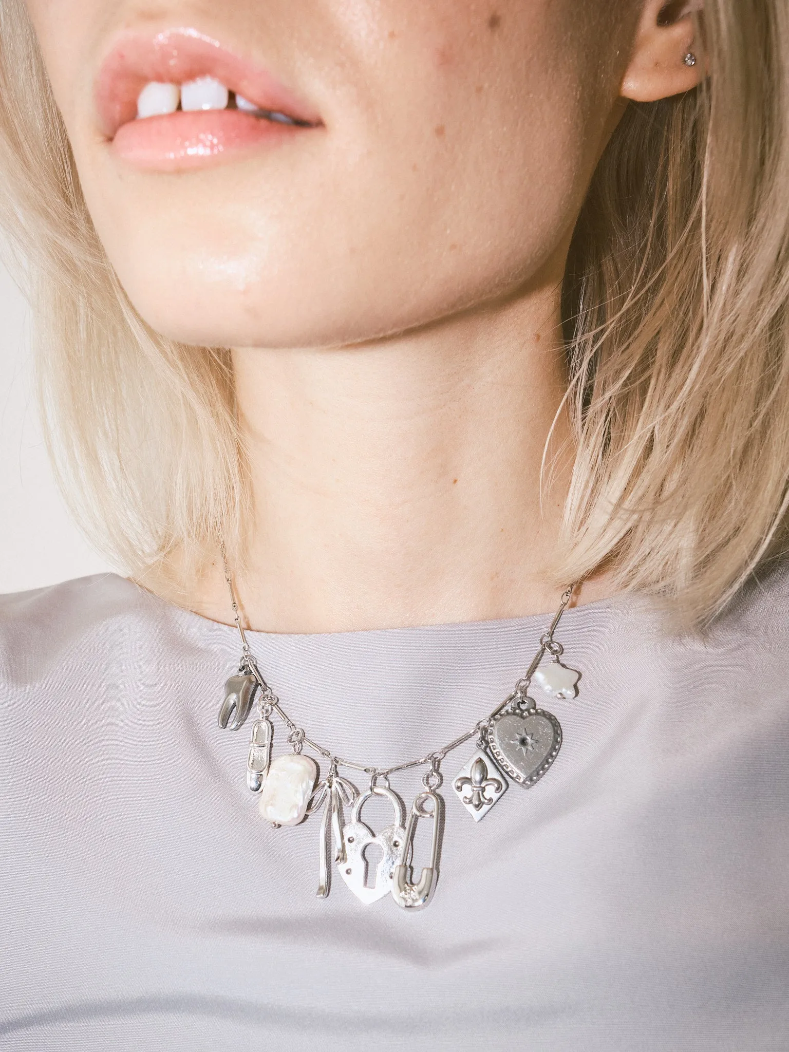 Floating Away Necklace - Silver