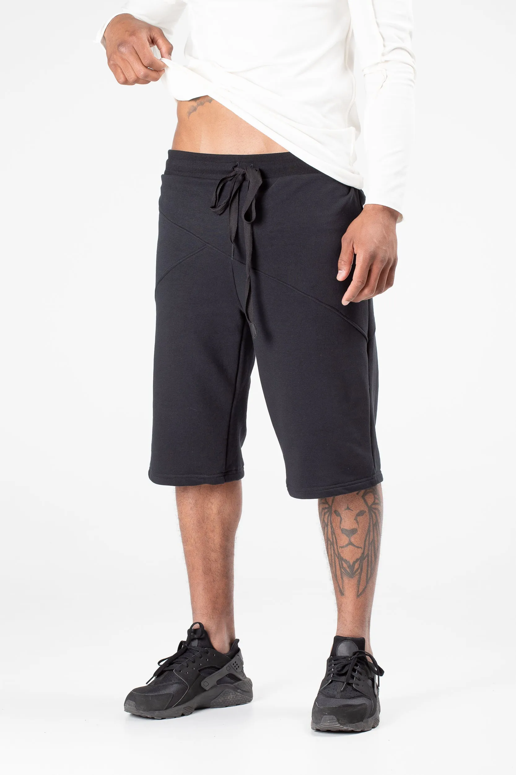 Men black summer shorts with zipped pockets